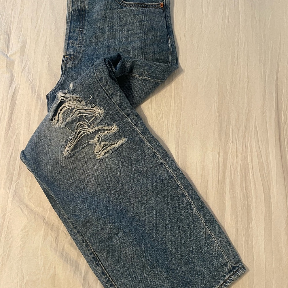Levi’s Ribcage Straight Rips Jeans 30 - Picture 4 of 4